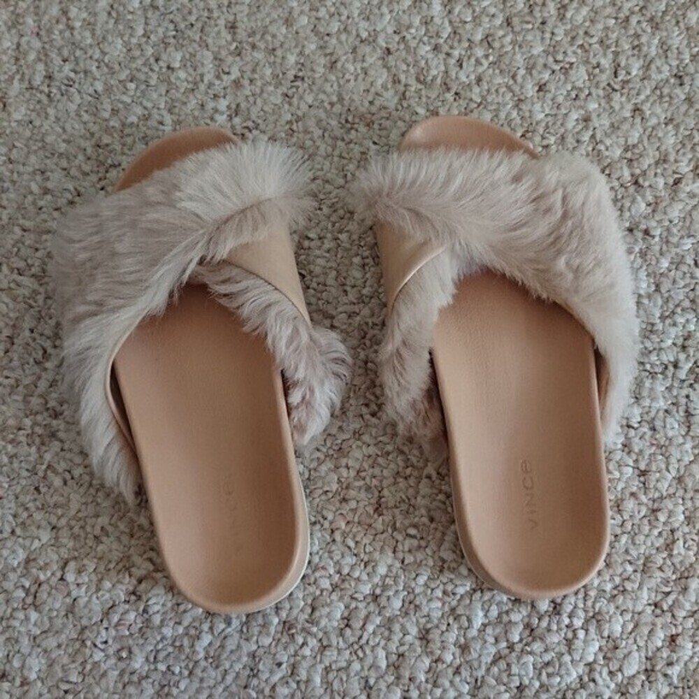 Vince sheep fur Garrison beige leather slide sandals size 38